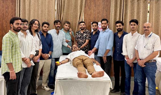 शौर्य मेडिकोज़ ऑर्गेनाइज़ेशन द्वारा  विशाल रक्तदान का शिविर आयोजन