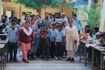 बाल दिवस पर रचनात्मकता का उमंगभरा उत्सव: नन्हें हाथों ने किया मेले का शुभारंभ