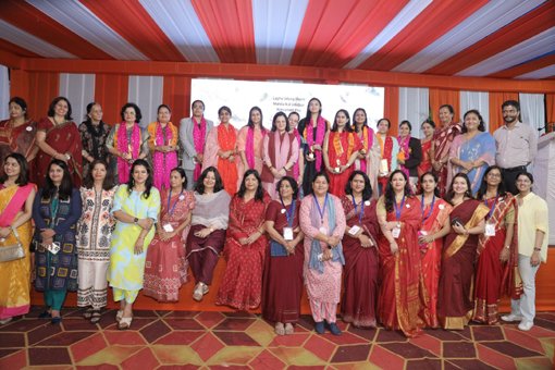 स्वयं सिद्धा 2025’ ने रचा नया इतिहास,उदयपुर में गूंजा आत्मनिर्भर नारी का स्वर, 11 हजार से अधिक लोगों की भागीदारी, 55 लाख का व्यापार हुआ