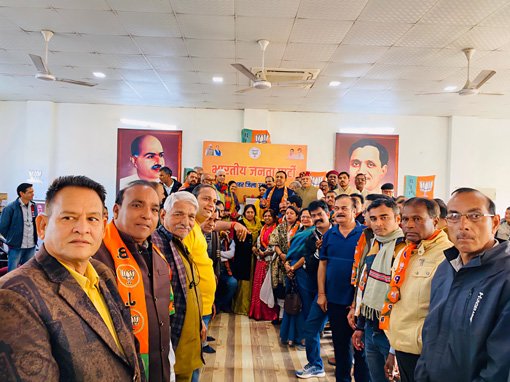 अंधेरा छटेगा,सूरज निकलेगा, कमल खिलेगा- सामर 