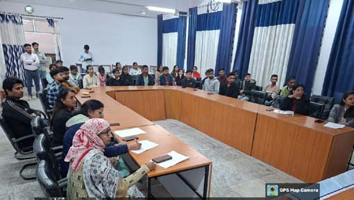 स्वास्थ्य एवं स्वच्छता क्लब द्वारा विशेषज्ञ व्याख्यान एवं प्रैक्टिकल सत्र का आयोजन