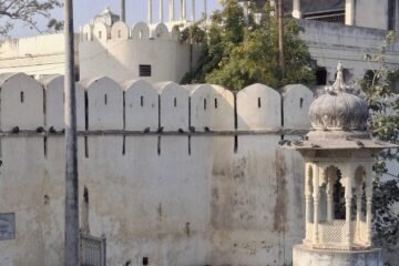 वॉल सिटी में बिना वेंटीलेशन पाइप के खतरनाक हो सकती है सीवरेज लाइन