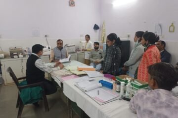भीलवाड़ा : सीएमएचओ का उप जिला अस्पताल, बिजौलिया में औचक निरीक्षण