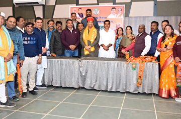 भाजपा प्रदेश उपाध्यक्ष छगन  माहुर का उदयपुर प्रवास