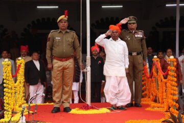 वंदेमातरम् @ 150 : राष्ट्रगीत के स्वरों के साये में जन मन ने किया गणतंत्र का गुणगान