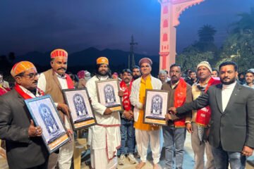 चामुंडा माताजी मन्दिर के स्वागत द्वार का हुआ लोकार्पण