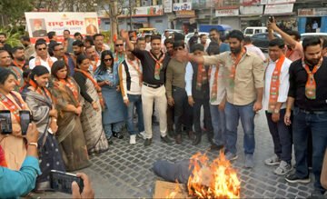 कांग्रेस शासन में भारत को सोने की चिड़िया से सोनिया की चिड़िया बनाकर रखा गया: राठौड़ 