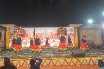 बेणेश्वर मेले में सांस्कृतिक संध्या के दौरान लोक नृत्यों ने बिखेरा रंग