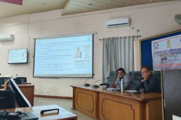 नियमित सहायकों का प्रशिक्षण शुरू