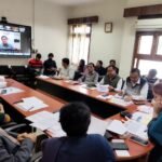 राजस्व अर्जन के तय लक्ष्य समय पर प्राप्त हों- संभागीय आयुक्त केवलरमानी