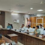 संपर्क पोर्टल पर दर्ज परिवेदनाओं का त्वरित निस्तारण करें जिला कलक्टर