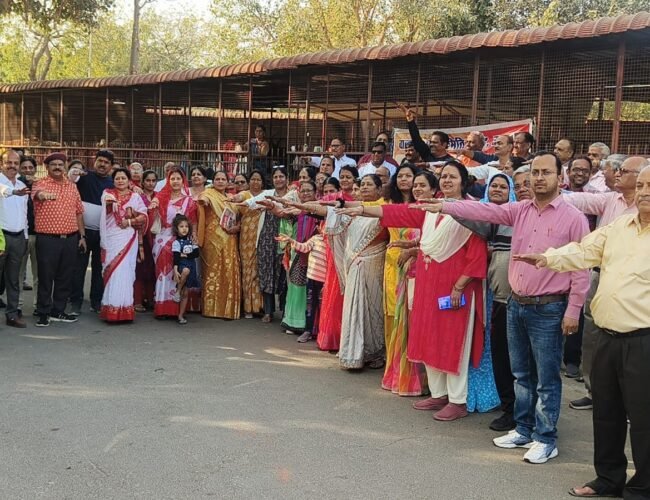 वात्सल्य सेवा समिति द्वारा एकादशी पर गौ सेवा, पर्यावरण व जल संरक्षण को लेकर शपथ ली