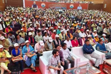 जिला स्तरीय रोजगार उत्सव का आयोजन, 700 से अधिक नवचयनित अभ्यर्थियों को सौंपे गए नियुक्ति पत्र