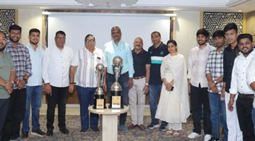 महावीर जयंती महोत्सव : महावीर जैन प्रीमियर लीग 2 की ट्रॉफी का हुआ अनावरण 