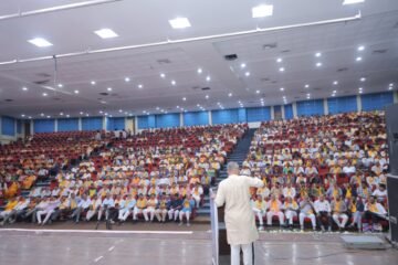 ‘जात-पात की करो विदाई, हिन्दू हम सब भाई-भाई’ के जयघोष से गूँजा चित्तौड़गढ़