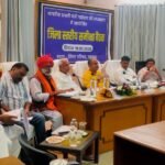 जनप्रतिनिधि-अधिकारी समन्वय से कार्य करते हुए दें विकास को गति – प्रभारी मंत्री श्री हेमन्त मीणा