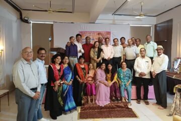 सुरों की मंडली ने मनाया गीतकार संतोष आनंद का 97वां जन्मदिन; 29 कालजयी गीतों से गूंजा अशोका पैलेस