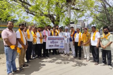 भीषण गर्मी में उदय ओपन रोवर क्रू भुवाणा ने लगायी ठंडे पानी की प्याऊ