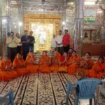 आचार्य जिन मणिप्रभ सुरीश्वर दादा गुरूदेव का इकतीसा जाप किया