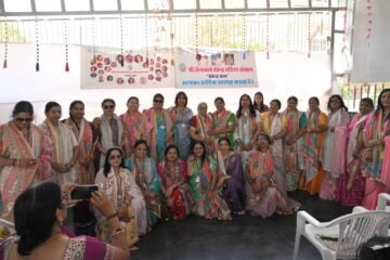 जैनाचार्य देवेंद्र महिला संस्थान ने मनाया होली स्नेहमिलन समारोह  