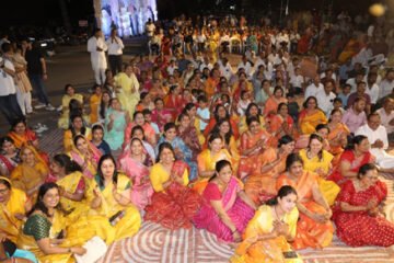 फतहसागर पाल पर गूंजा णमोकार महामंत्र जाप एवं महाआरती में उमड़े सैकड़ों श्रावक-श्राविकाएं