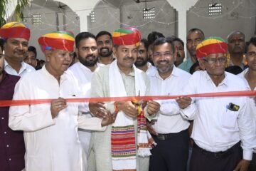 प्रजापति समाज का राजनीति के सहयोग से समाज का विकाश  संभव कुमावत