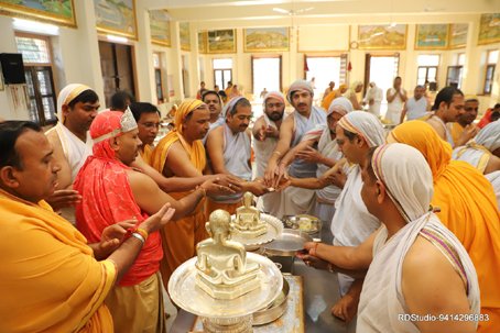 उदयपुर:श्री आदिनाथ विधान के साथ ही प्रथमेश -2026 के कार्यक्रमों की श्रृंखला प्रारम्भ