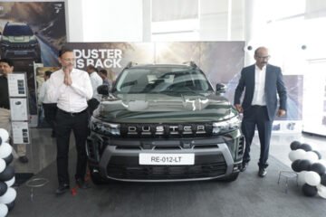 नई  रिनॉल्ट डस्टर का उदयपुर में भव्य अनावरण, दिवाकर मोटर्स में उमड़ा उत्साह