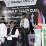 न्यायिक अधिकारी पहुंचे स्कूल, बच्चों को साइबर क्राइम, पोक्सो, नालसा, रालसा, डालसा के बारे में किया जागरूक