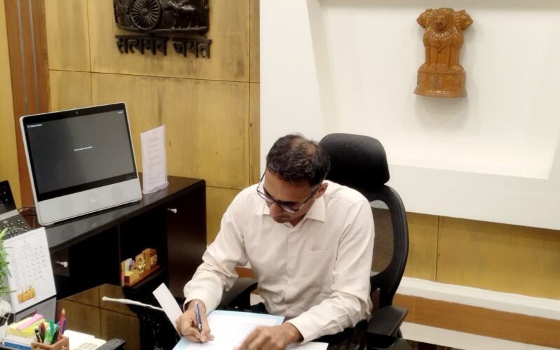 पर्यटन विकास, हर पात्र व्यक्ति तक योजनाओं का लाभ पहुंचाना और विकास कार्यों को गति देना प्राथमिकता – जिला कलक्टर