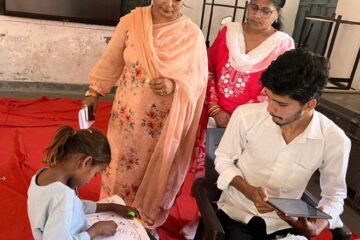 लगभग 6000 विद्यार्थियों का टेब के माध्यम से परखा गया बुनियादी साक्षरता एवं संख्यात्मक कौशल