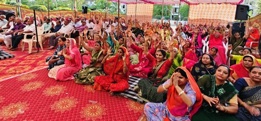 अनीति का धन संतानों की बुद्धि को बिगाड़ता है : पुष्कर दास महाराज