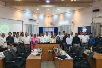 उपखण्ड व चार्ज जनगणना अधिकारियों का प्रशिक्षण