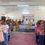 महात्मा ज्योतिबा फूले को किया नमन, आदर्श अपनाने का संकल्प