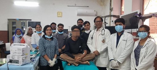 17 वर्षीय युवक को मिला नया जीवन फ्लेक्सिबल ब्रान्कोस्कोपी तकनीक का किया सफल प्रयोग