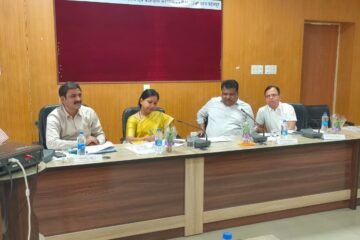 जनजाति क्षेत्र के विकास का रोडमैप तैयार करने पर मंथन