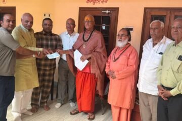 सनातन जागृति के लिए बढ़ा सहयोग का हाथ: हंसगंगा हरि शेवा चैरिटेबल ट्रस्ट ने तीन-तीन फीट की 51 हनुमान मूर्तियों के लिए दिए 2.03 लाख रुपये