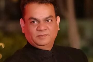 उप राष्‍ट्रपति भवन में शुक्रवार को भारतीय संविधान का सिंधी भाषा में विमोचन कार्यक्रम, राजस्थान सिंधी अकादमी के पूर्व अध्यक्ष राजानी आमंत्रित