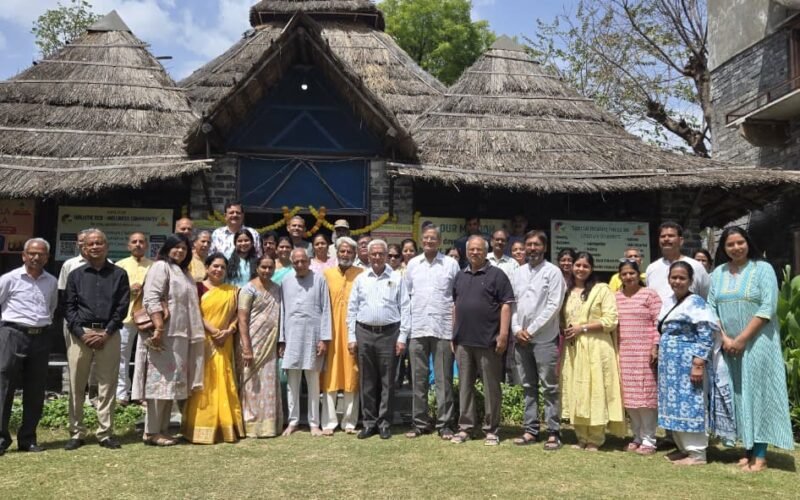 उदयपुर ध्यान महोत्सव: समग्रम ईको-पिरामिड केंद्र में तीन दिवसीय आध्यात्मिक सत्र का भव्य आगाज़