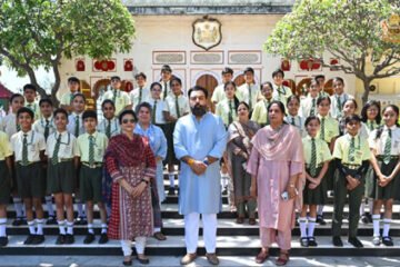 शैक्षिक भ्रमणः सनबीम स्कूल के विद्यार्थियों ने उदयपुर सिटी पैलेस का किया दौरा