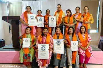 सुरों की मंडली संस्था की महिला विंग ने रचा इतिहास