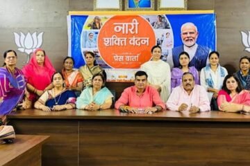 नारी शक्ति का स्वाभिमान विपक्ष का अपमान — महिला मोर्चा ने भरी हुंकार