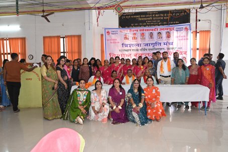 त्रिशला जागृति मंच एवं नर्सेज एसोसिएशन के संयुक्त तत्वाधान विशाल रक्तदान शिविर का आयोजन