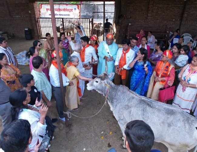 उदयपुर में गौ माता का भव्य ‘छप्पन भोग’ आयोजन, 500 से अधिक गौभक्त हुए शामिल