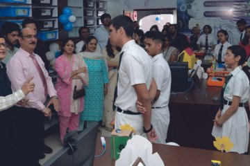 स्टेम रोबोटिक्स एवं ए आई इनोवेशन लैब का डी पी एस उदयपुर में शुभारंभ