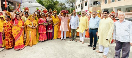 कलश यात्रा के साथ डोरे नगर में रामकथा का शुभारंभ, उमड़े सैकड़ों श्रद्धालु