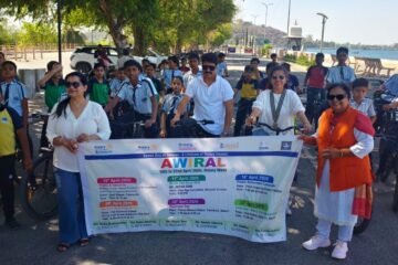 साइकिल रैली व प्लास्टिक बचाओ अभियान अविरल का तीसरा दिन