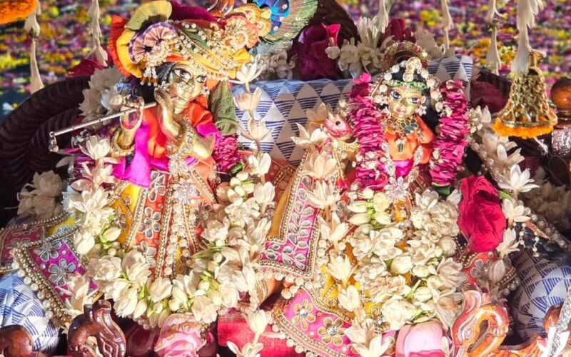 बांसवाड़ा इस्कॉन में धूमधाम से मनाया गया राधा गोविंद नौका विहार महोत्सव