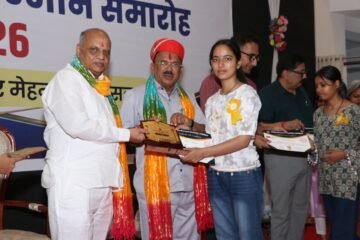 शिक्षा की अलख जगाने में विद्या भवन की अहम भूमिका : देवनानी 