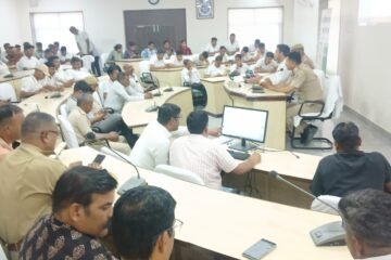 पुलिस रिजर्व लाइन में स्व-गणना प्रशिक्षण